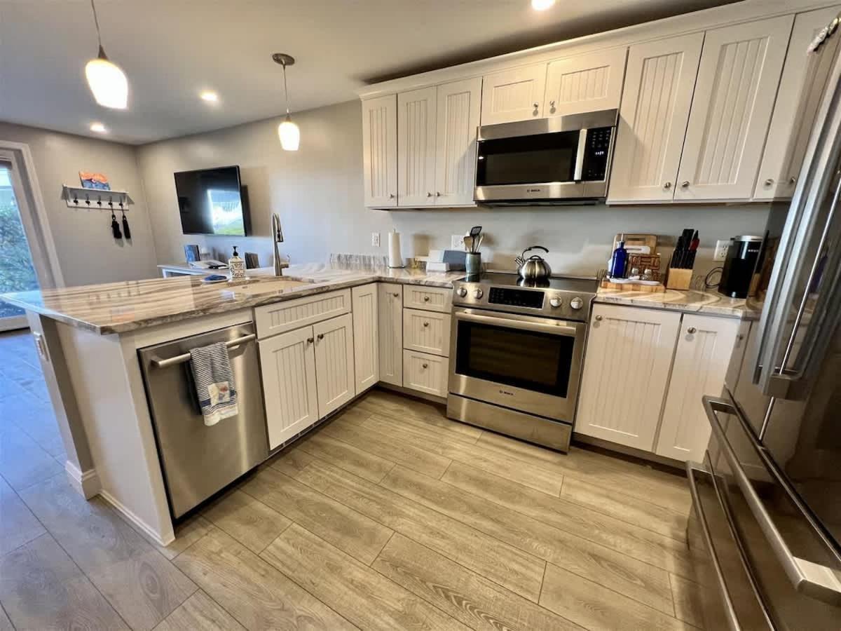 Updated Ocean Towers Condo In Оганкит Экстерьер фото